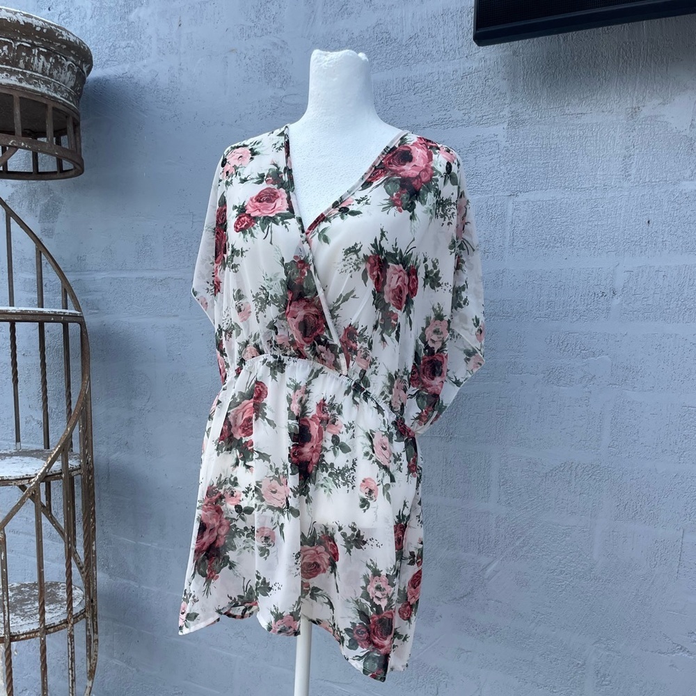 Floral Surplice Short Sleeve Blouse - Pink Rose on Cream - Picture 5 of 8